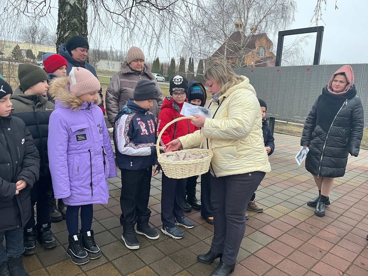 Митинг «Блокадный хлеб».