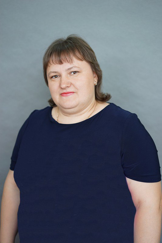 Каменева Надежда Антоновна.