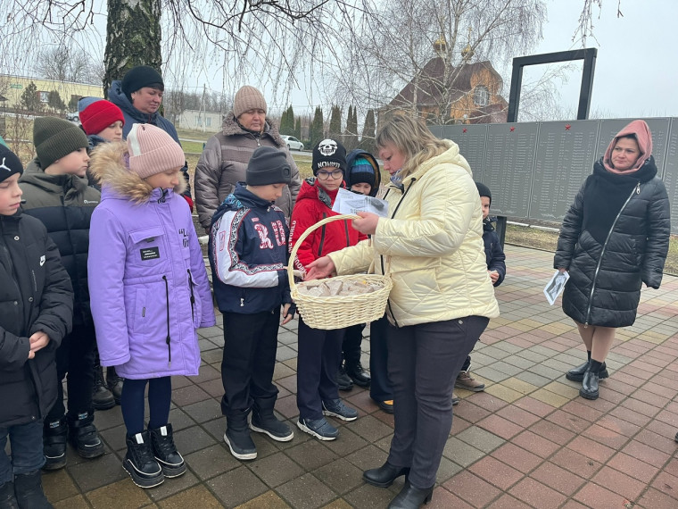 Митинг «Блокадный хлеб».